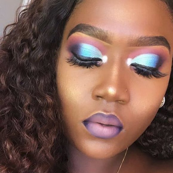 Blue Moon Eyeshadow Palette - Picture 7 of 7